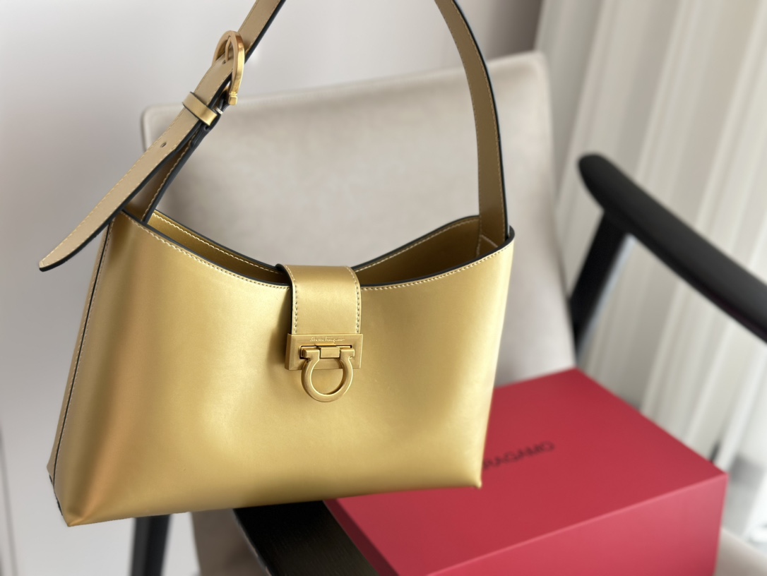 Coach City Mini Tote Bag - Image 2